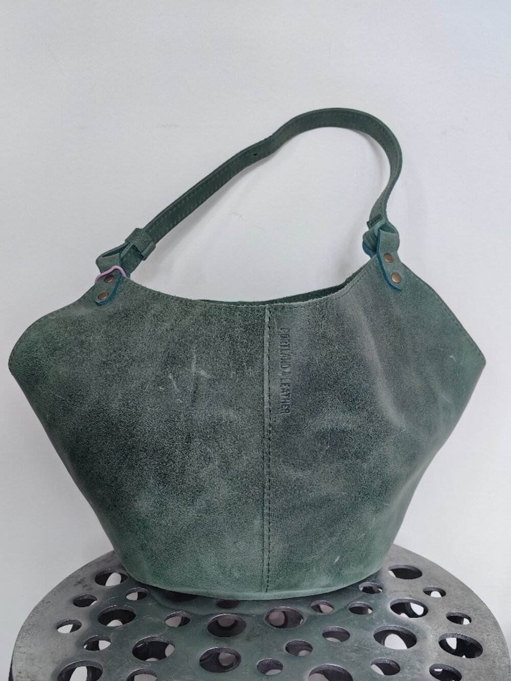 Portland Leather L Kangaroo